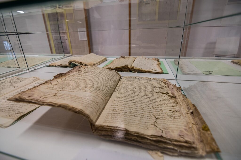 book, archive, study-3351641.jpg